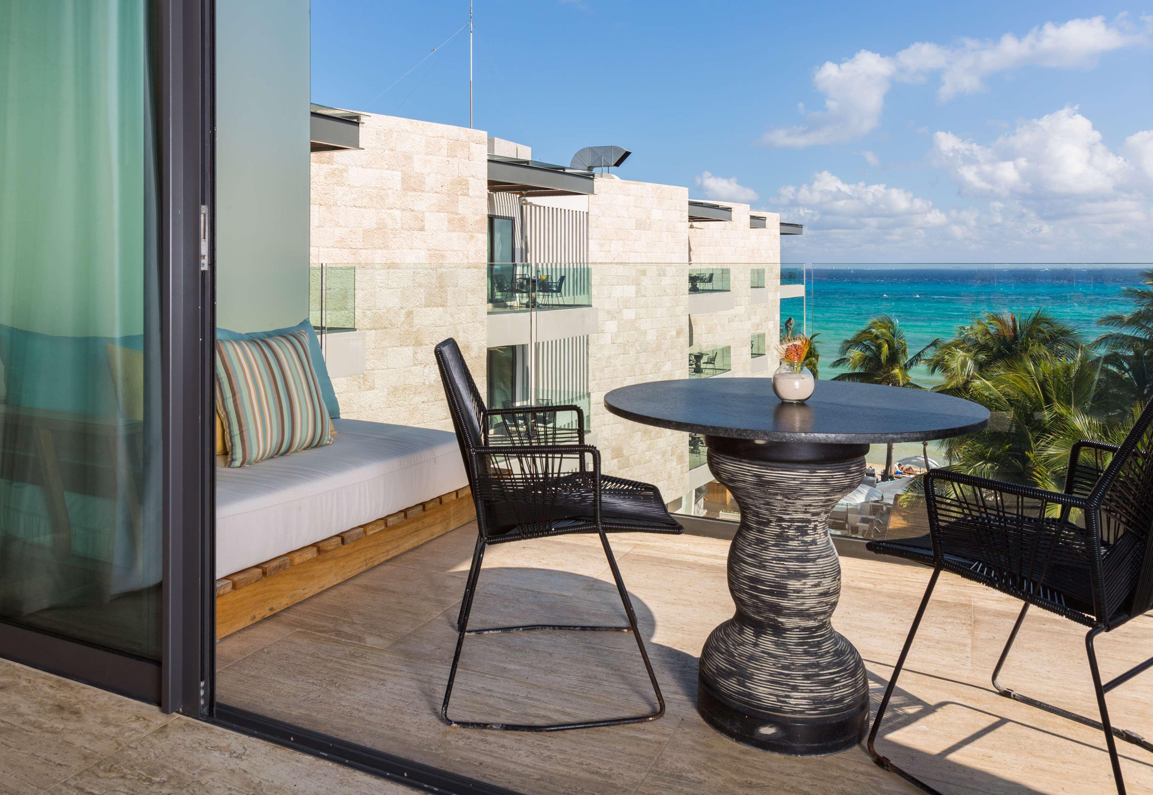Thompson Playa Del Carmen Beach House, By Hyatt Exterior photo