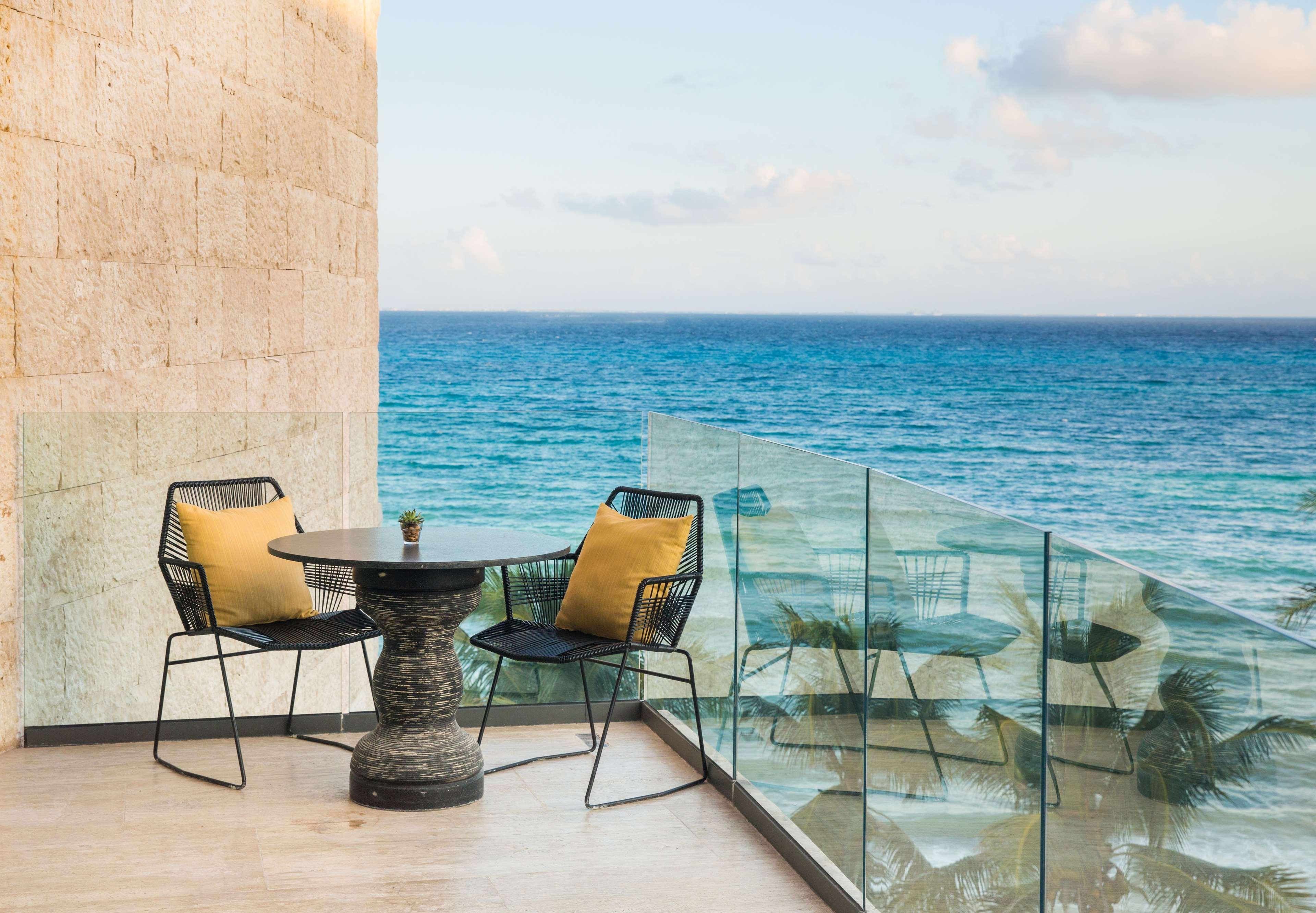 Thompson Playa Del Carmen Beach House, By Hyatt Exterior photo